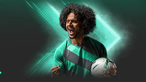 [NBA]惠特摩尔力战双将 比赛悬念迭起